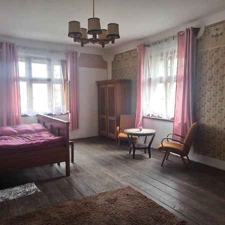 Apartman Menany Exterior foto